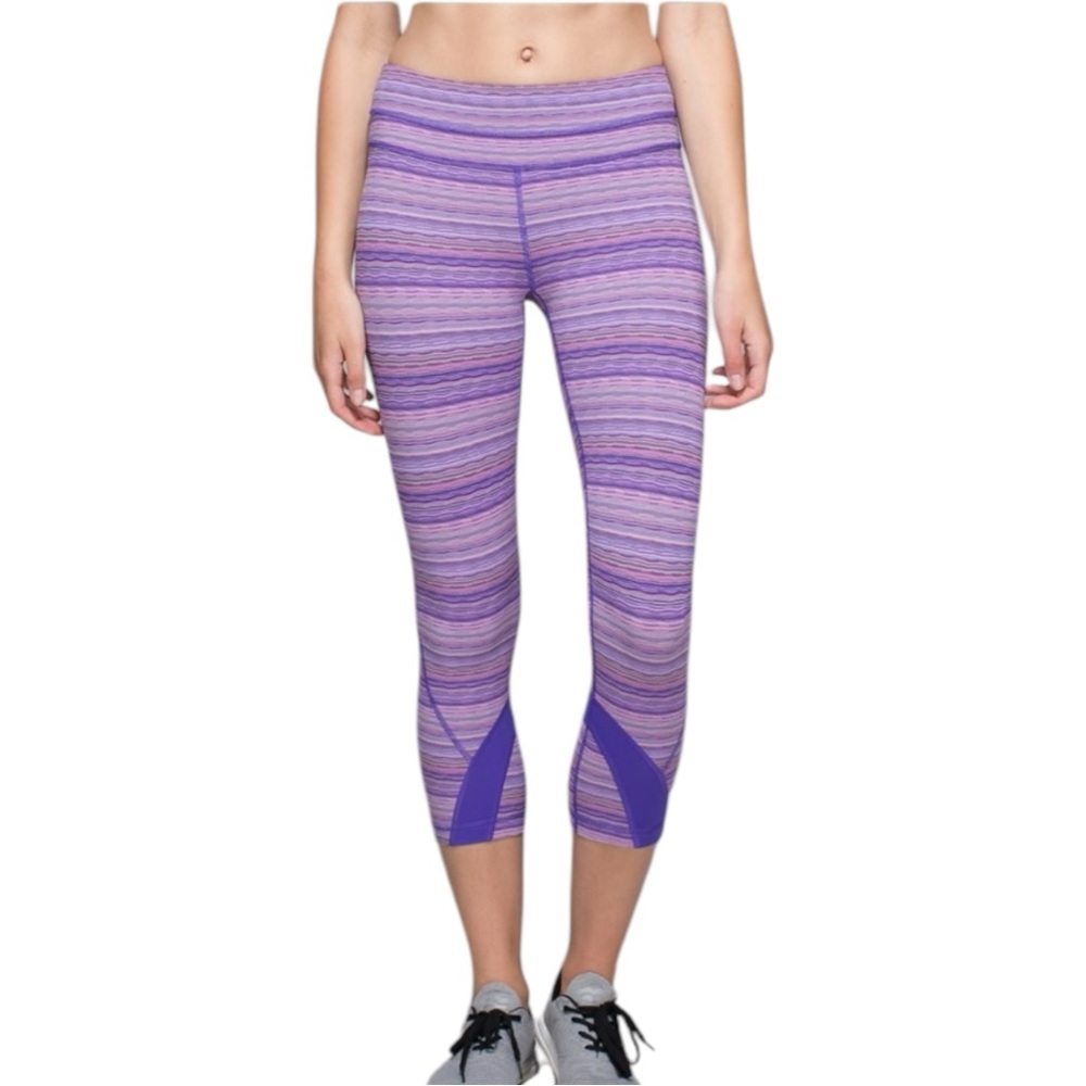 Lululemon Purple Space Dye Twist Iris Flower Run Inspire Crop II Tights size 8